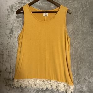 Grace & Emma Mustard Yellow Lace Hem Tank Top Women’s Medium Boho Sleeveless